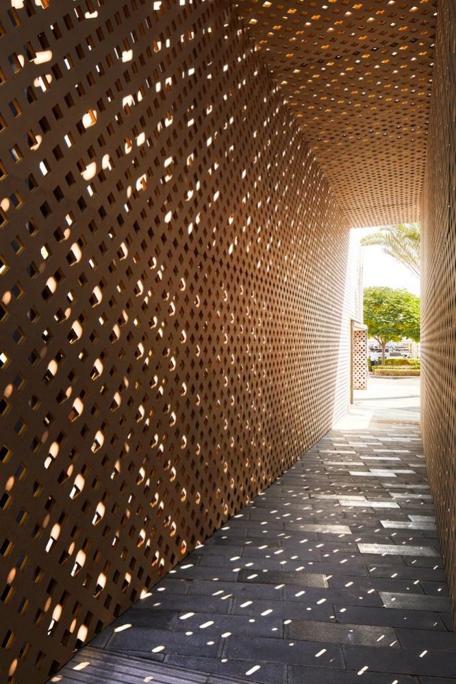 1677048339956620.jpg 1677048339956620.jpg